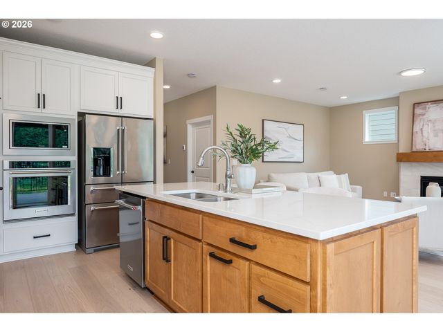 1127 N 41ST Pl, Ridgefield, WA 98642