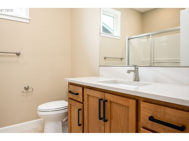 1127 N 41ST Pl, Ridgefield, WA 98642