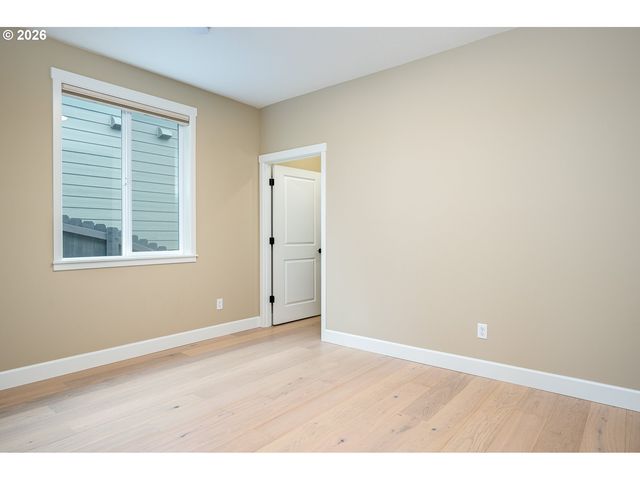 1127 N 41ST Pl, Ridgefield, WA 98642