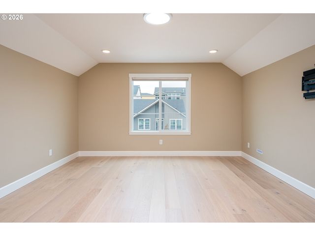 1127 N 41ST Pl, Ridgefield, WA 98642