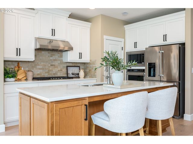 1127 N 41ST Pl, Ridgefield, WA 98642