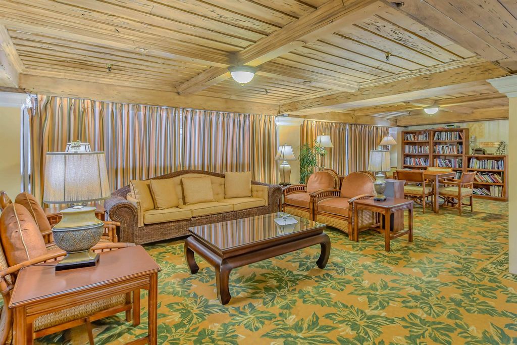 Image 25 of property listing at 235 Sunrise Avenue 1050, Palm Beach, FL 33480