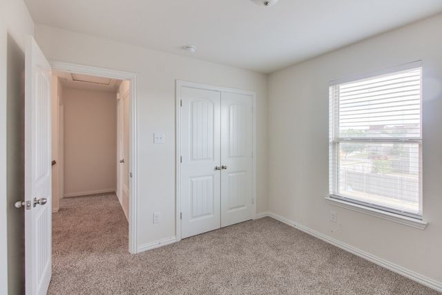 1512 Sierra Estate Trail, Fort Worth, TX 76119
