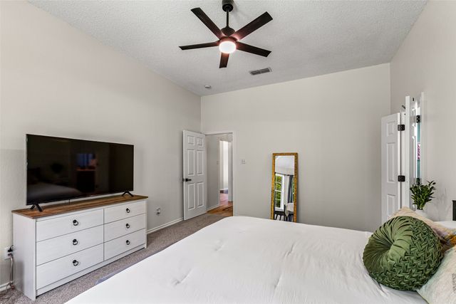 1526 Shadow Run, Weatherford, TX 76086