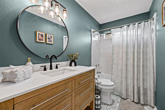 1526 Shadow Run, Weatherford, TX 76086