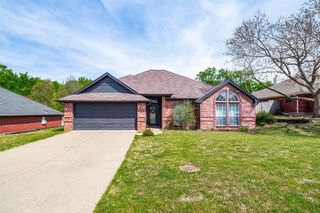 1526 Shadow Run, Weatherford, TX 76086
