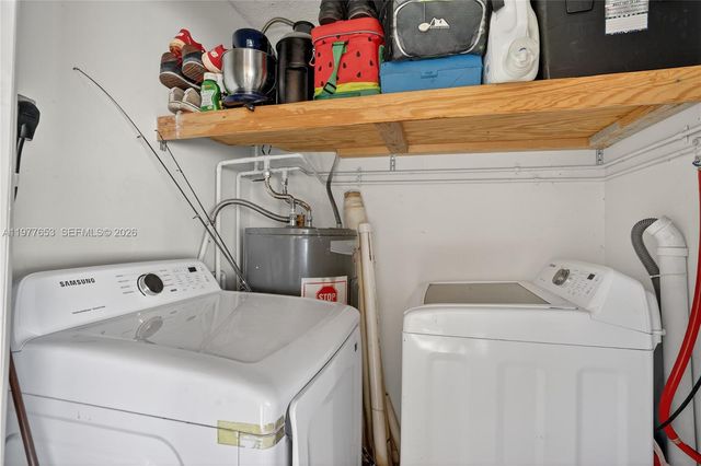 1318 13th St, West Palm Beach, FL 33401