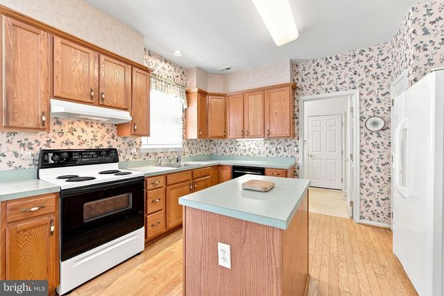 103 MERION WAY, Hainesport, NJ 08036