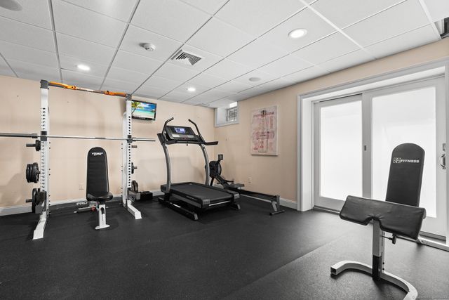 40 Wildwood Road, Stamford, CT 06903