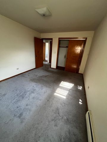 414 24th Avenue, Bellwood, IL 60104