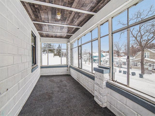 66 E Isabella Avenue, Muskegon, MI 49442