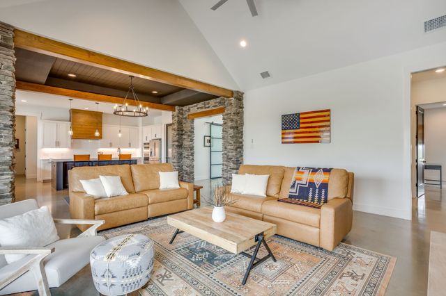 146 Hansma Way, Weatherford, TX 76087
