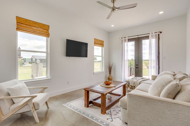 146 Hansma Way, Weatherford, TX 76087
