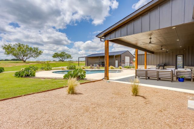 146 Hansma Way, Weatherford, TX 76087