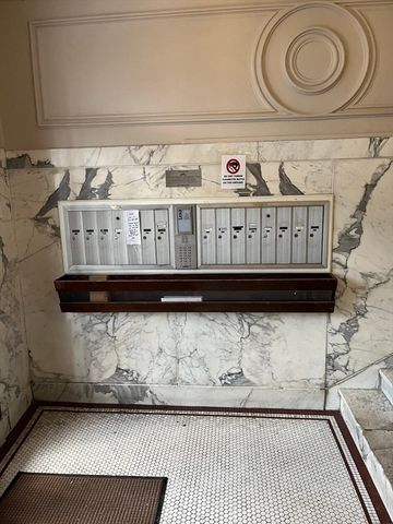 34 Kinross Road 2, Boston, MA 02135