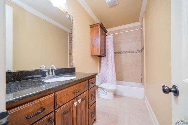 10660 State Highway 154 E, Diana, TX 75640