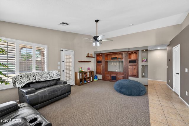 4613 E Cherry Hills Drive, Chandler, AZ 85249