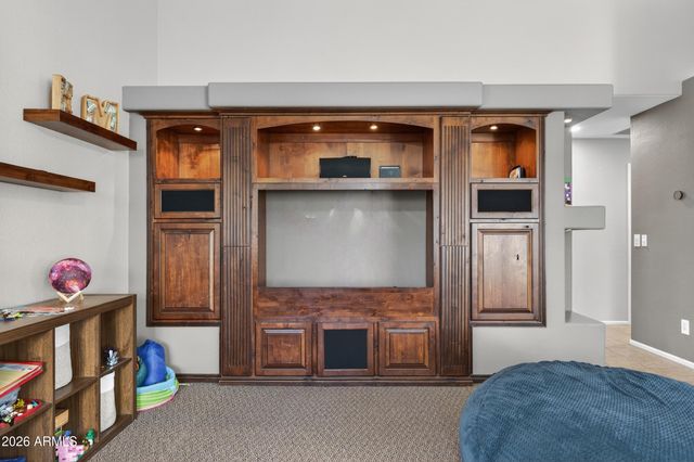 4613 E Cherry Hills Drive, Chandler, AZ 85249