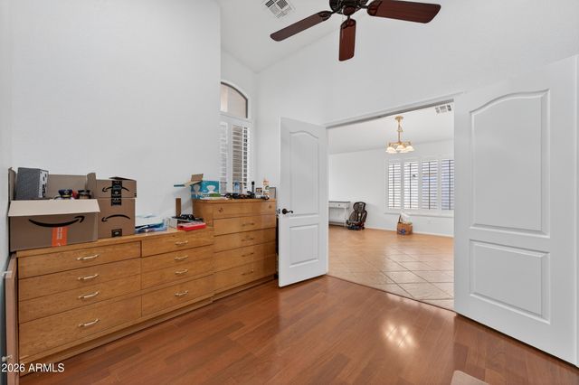 4613 E Cherry Hills Drive, Chandler, AZ 85249