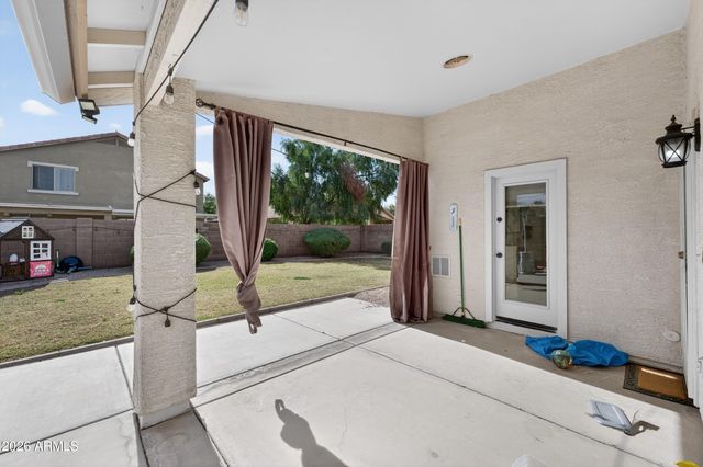 4613 E Cherry Hills Drive, Chandler, AZ 85249