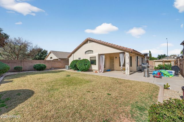 4613 E Cherry Hills Drive, Chandler, AZ 85249