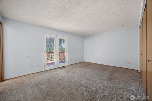 26415 Carnaby Way, Kent, WA 98032