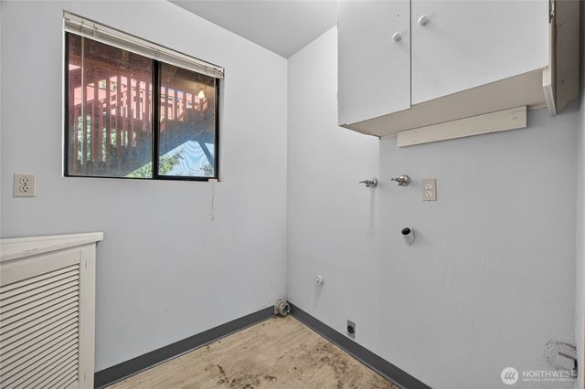 26415 Carnaby Way, Kent, WA 98032
