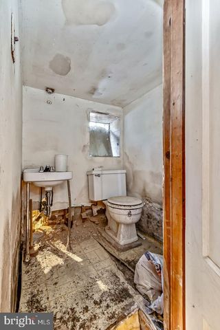 5506 DELANCEY ST, Philadelphia, PA 19143