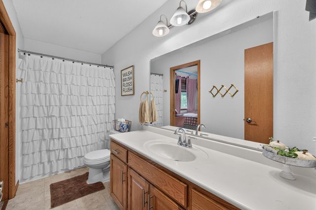 9578 River Forest Drive, Monticello, MN 55362