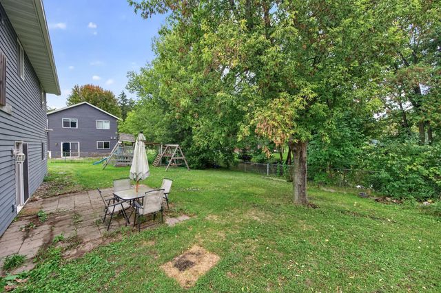 9578 River Forest Drive, Monticello, MN 55362
