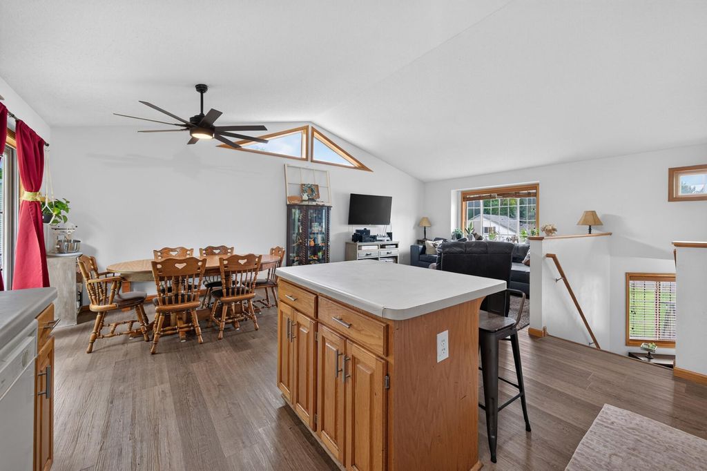 9578 River Forest Drive, Monticello, MN 55362 — photo 4