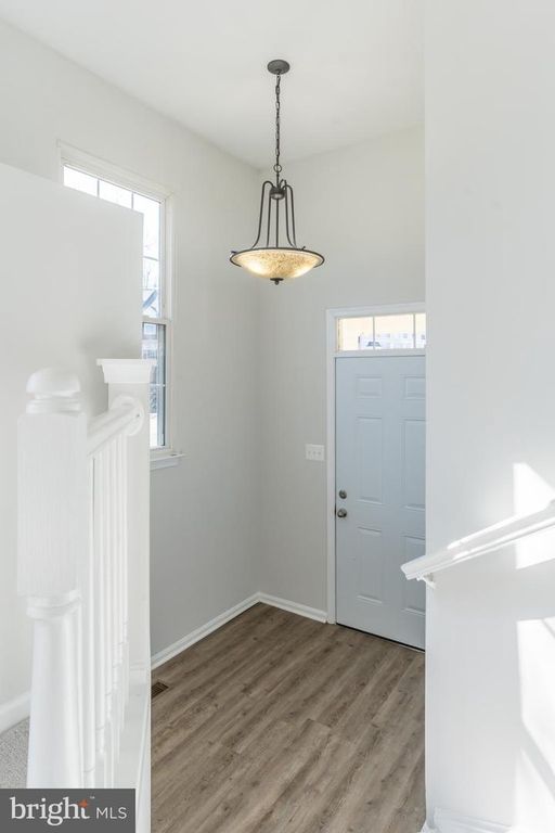 Image 11 of property listing at 12330 QUARTERBACK CT, Bowie, MD 20720