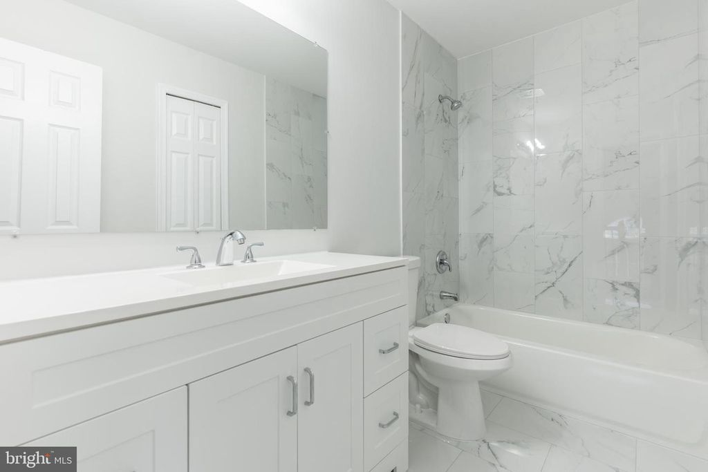 Image 28 of property listing at 12330 QUARTERBACK CT, Bowie, MD 20720