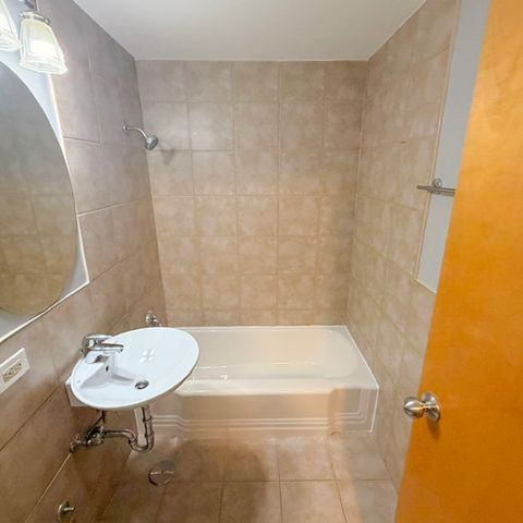 7337 S South Shore Drive 1412, Chicago, IL 60649