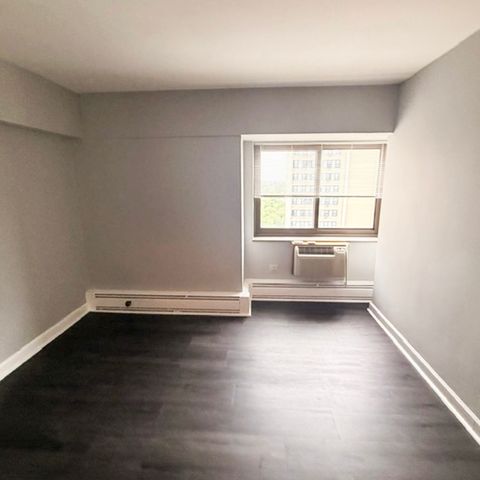 7337 S South Shore Drive 1412, Chicago, IL 60649