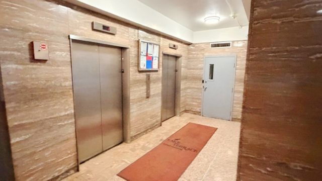 7337 S South Shore Drive 1412, Chicago, IL 60649