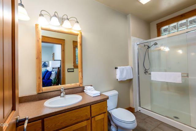 57620 Holly Lane, Sunriver, OR 97707