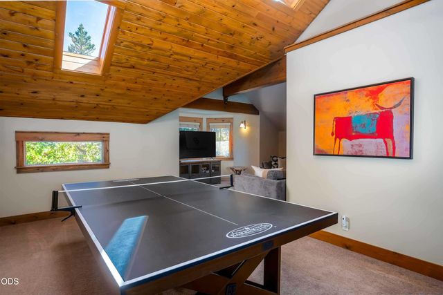 57620 Holly Lane, Sunriver, OR 97707