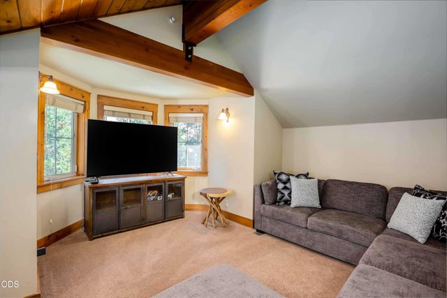 57620 Holly Lane, Sunriver, OR 97707