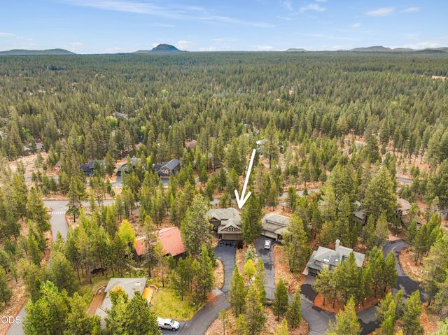 57620 Holly Lane, Sunriver, OR 97707
