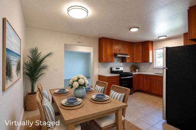 128 Brookside Place, Marina, CA 93933