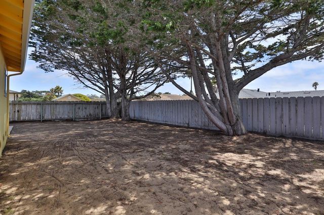 128 Brookside Place, Marina, CA 93933