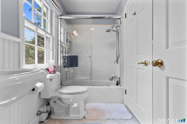 42 Sturbridge Hill Road, New Canaan, CT 06840