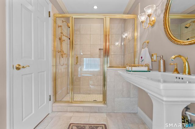 42 Sturbridge Hill Road, New Canaan, CT 06840