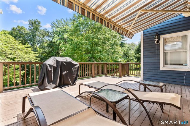 42 Sturbridge Hill Road, New Canaan, CT 06840