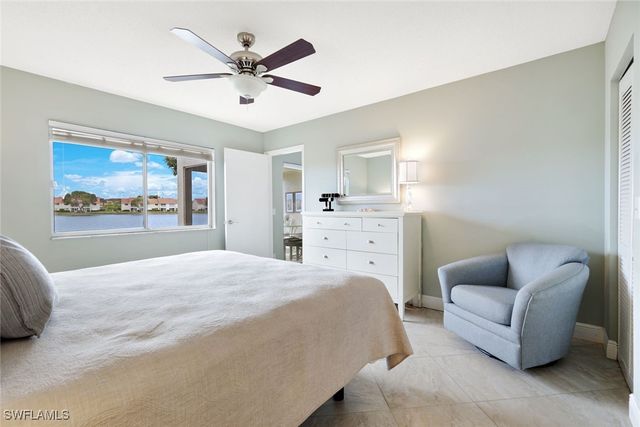 7818 Emerald CIR E103, Naples, FL 34109