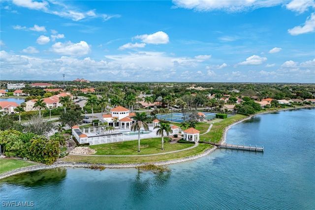 7818 Emerald CIR E103, Naples, FL 34109