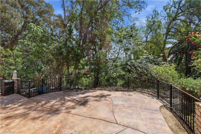 2250 El Capitan, Riverside, CA 92506