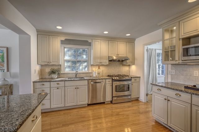 11 Armstrong Rd, Morris Twp., NJ 07960