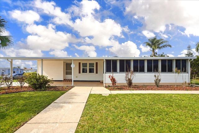 8391 Delphinium Court, Port St. Lucie, FL 34952